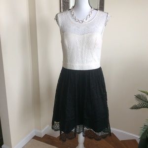 Jessica Simpson Black and Cream Dress